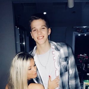 Meet your Posher, Andrew